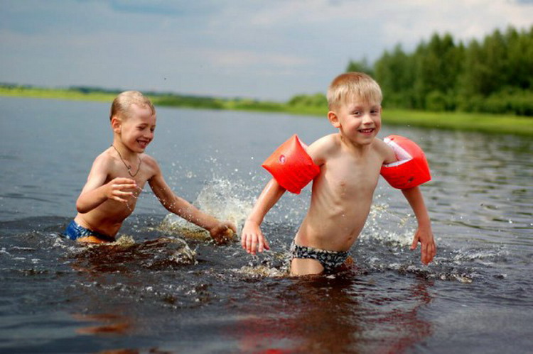 Правила безопасности детей на воде