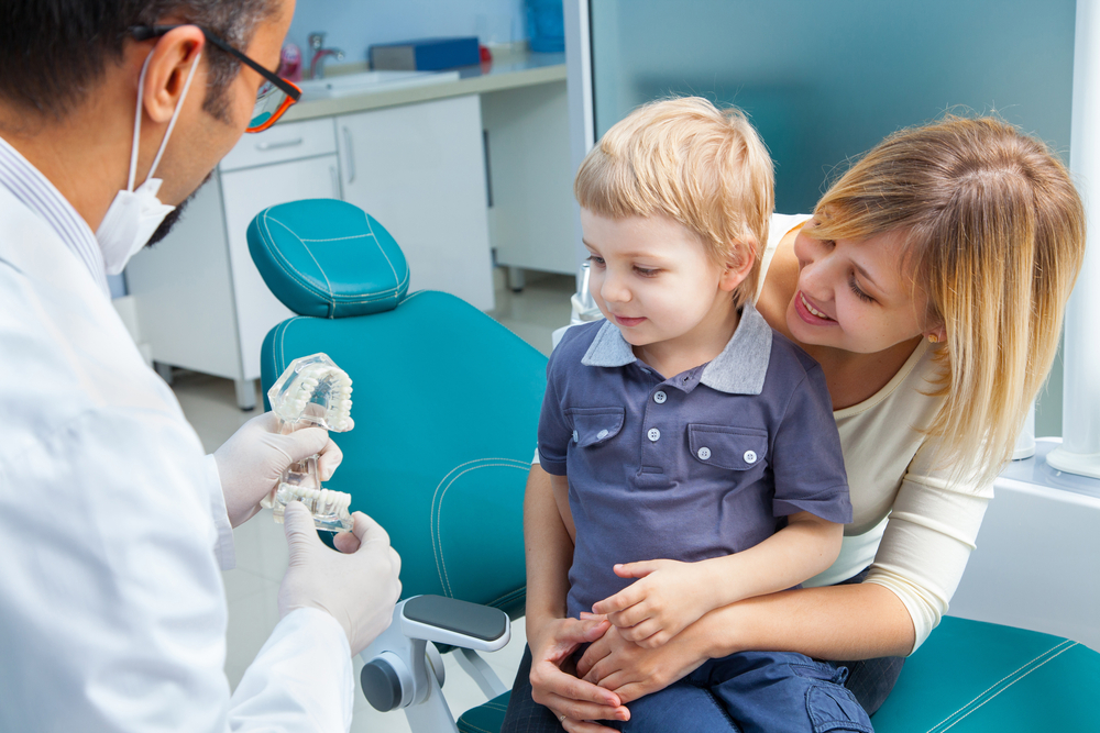 Московские стоматологи нашли средство от детского сладкоголизма