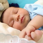 Как научить малыша засыпать без укачивания?
