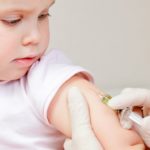 В России планируют не пускать детей без прививок в школы и детсады