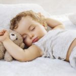 Тихий час: почему ребенку нужен дневной сон