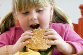 Уровень детского ожирения в стране неуклонно растет