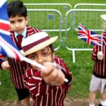 Британские школы отменяют уроки равенства из-за протестов меньшинств