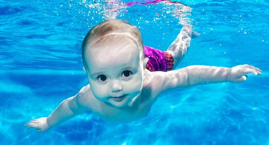 Психолог рассказала, как помочь ребенку преодолеть страх воды