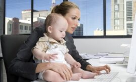 Рынок труда на стороне материнства